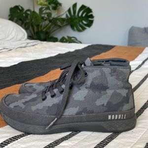 NOBULL - Mid Canvas Trainers - Camo - Size 8
